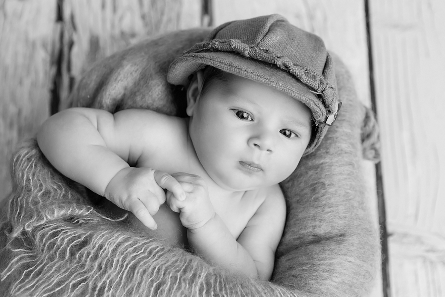 Neugeborenen-Fotoshooting-Ideen-Ann-Geddes-Paderborn-Wynn Photodesign-Ferdinand-10